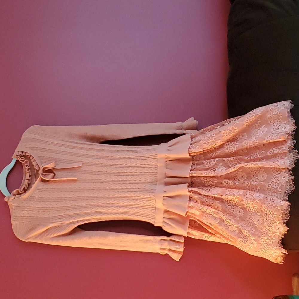 Artka soft cableknit Victorian lace dress